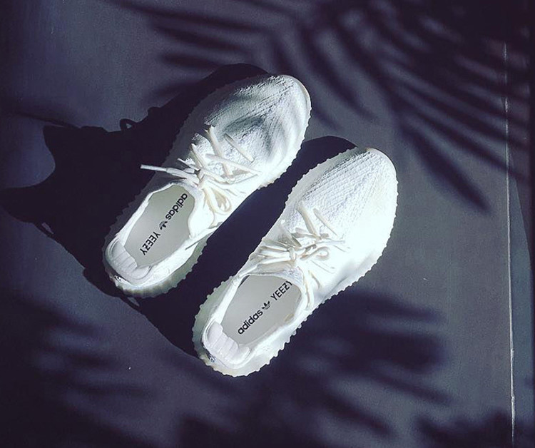 adidas/阿迪达斯 明星同款男士白色椰子运动鞋 yeezy 350