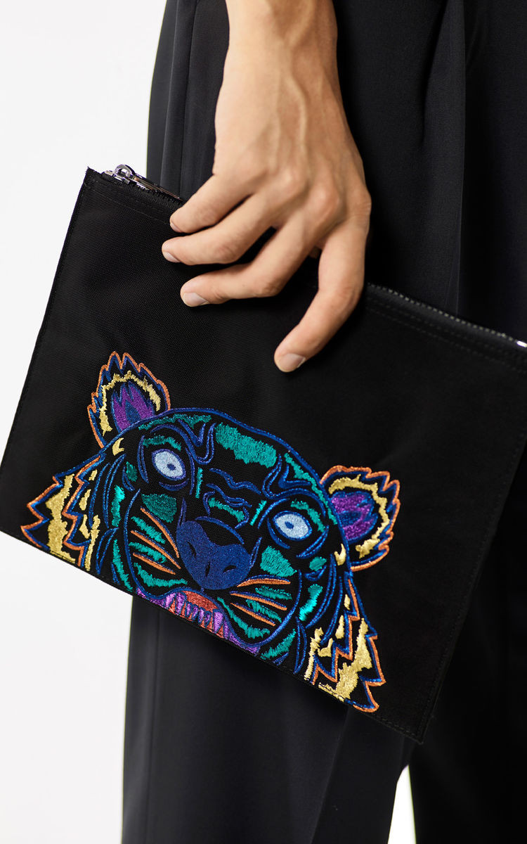 【包税】kenzo/高田贤三 新款虎头黑色手拿包 f765pm302fm5.99