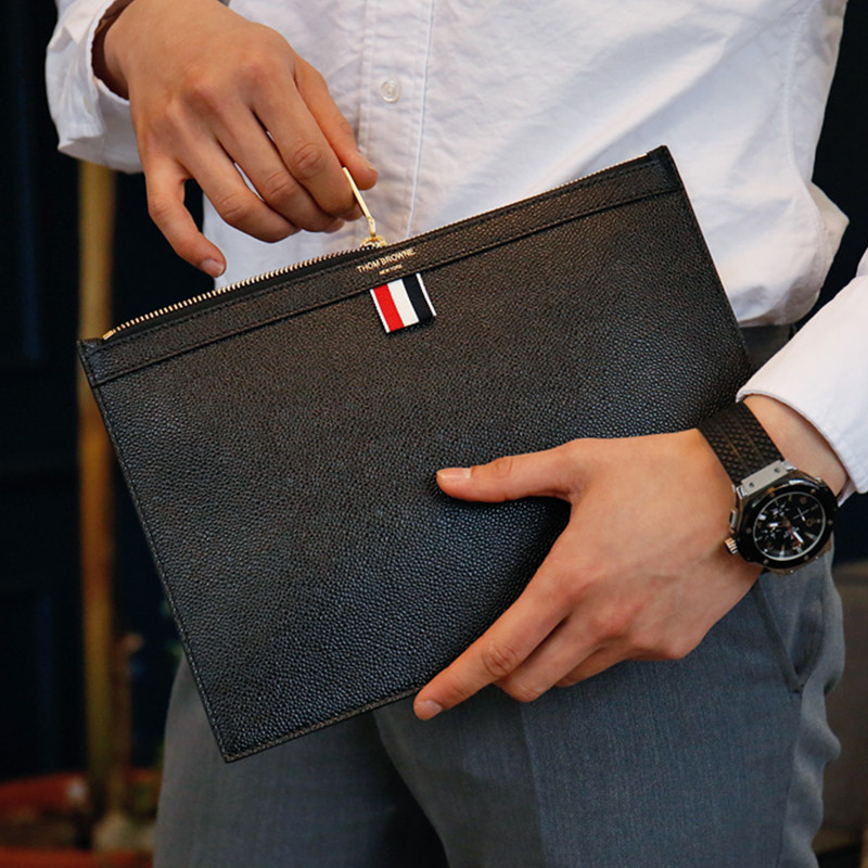 thom browne/桑姆·布郎尼 男士粒面牛皮手拿包mac019l 00198 001