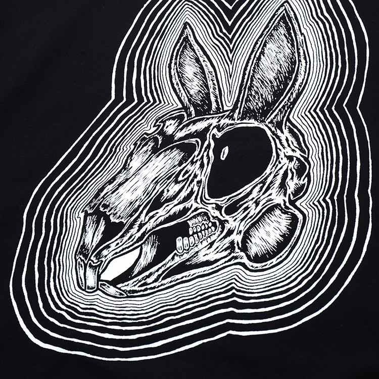日本潮牌兔子骷髅图片