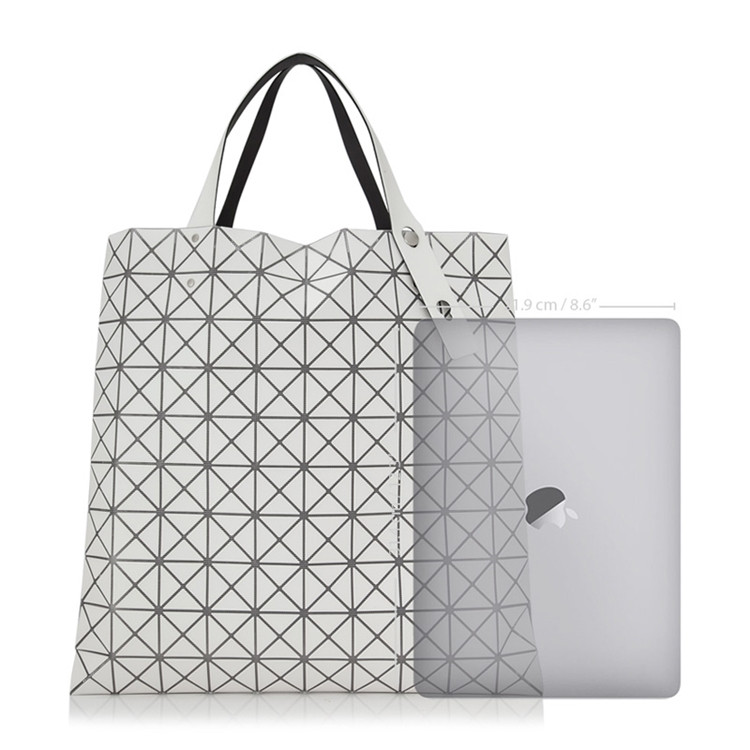 isseymiyake/三宅一生baobaoprismfrost女士pvc菱格手提包bb88ag52402