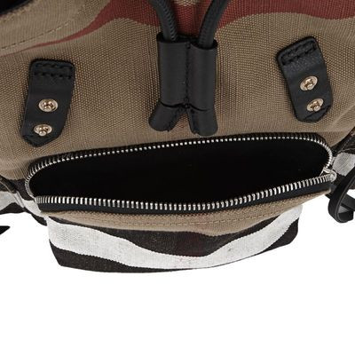 burberry/博柏利 2017秋冬新款中性款式帆布/配皮中号双肩包4030201