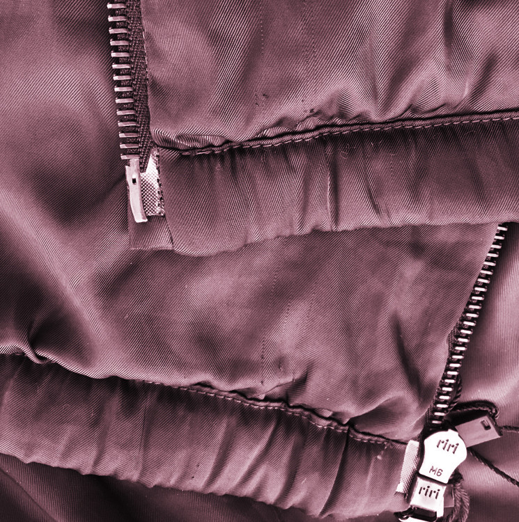 "瑕疵折扣"prada/普拉达 男士夹克 薄棉质感翻领拉链紫红色男士夹克