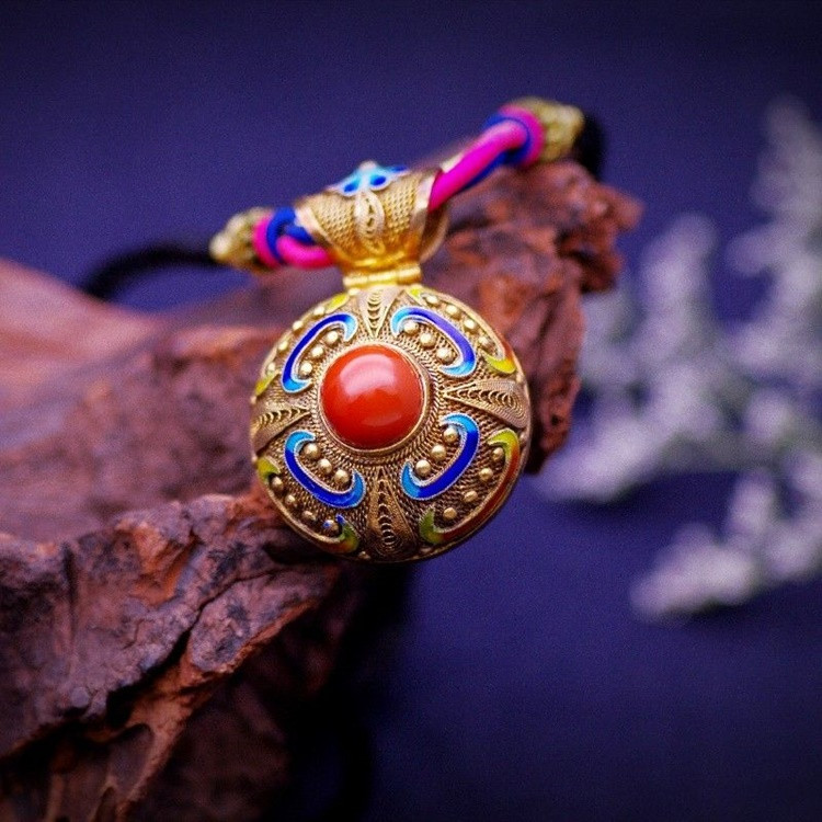 zhangs textiles/绣花张 纯手工花丝镶嵌南红吊坠925银鎏金烧蓝