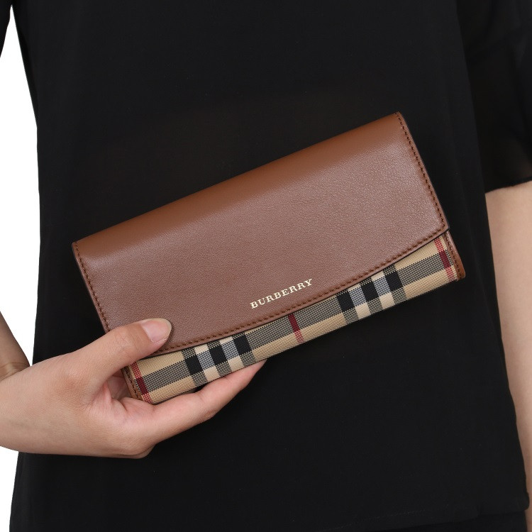 burberry/博柏利【17春夏】棕色织物/配皮女士长款钱包 40249911