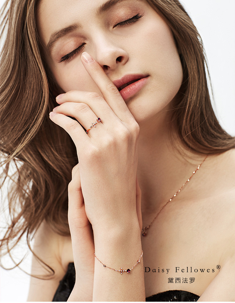 daisy fellowes/黛西法罗 k金系列腕饰 女士18k金碧玺十字彩宝手链