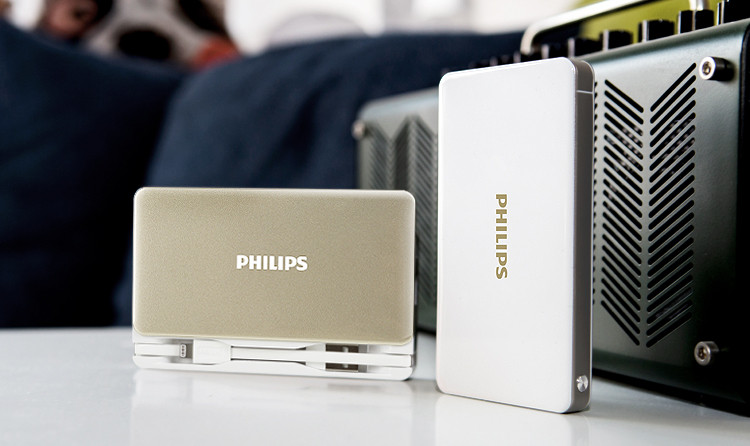 philips/飞利浦 dlp6066充电宝 6000毫安 移动电源 自带苹果lightning