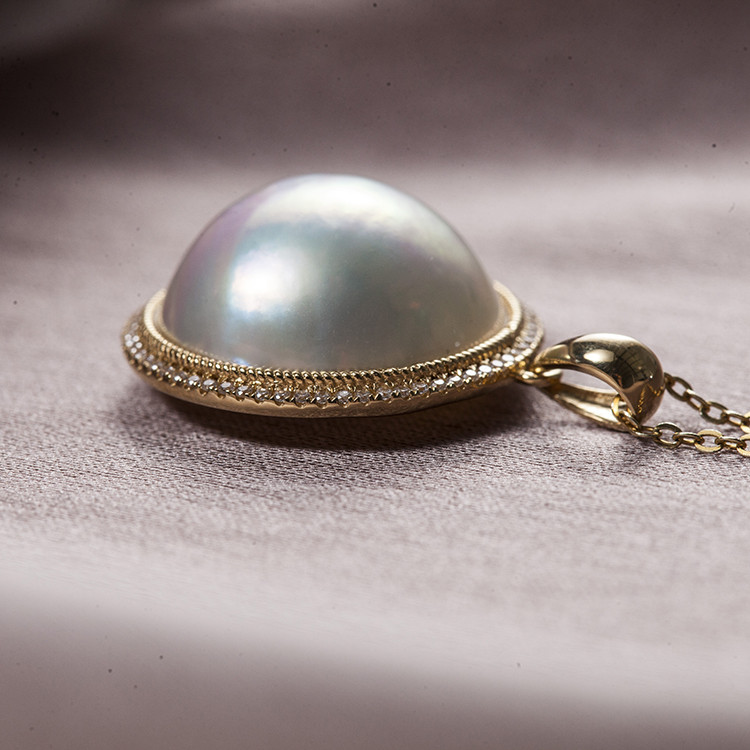 cloris/克劳瑞斯 18k金 马贝珠吊坠 白色 16-17mm