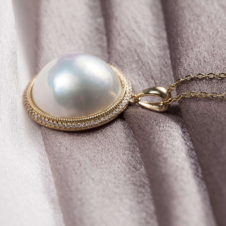 cloris/克劳瑞斯 18k金 马贝珠吊坠 白色 16-17mm