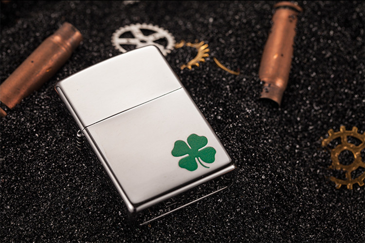 美国原装zippo打火机 幸运四叶草 防风打火机