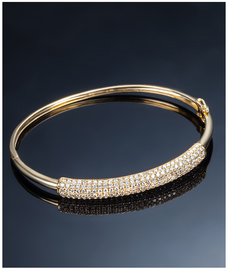 zocai/佐卡伊 18k金钻石手镯1克拉群镶钻石手饰女款珠宝礼物 定制