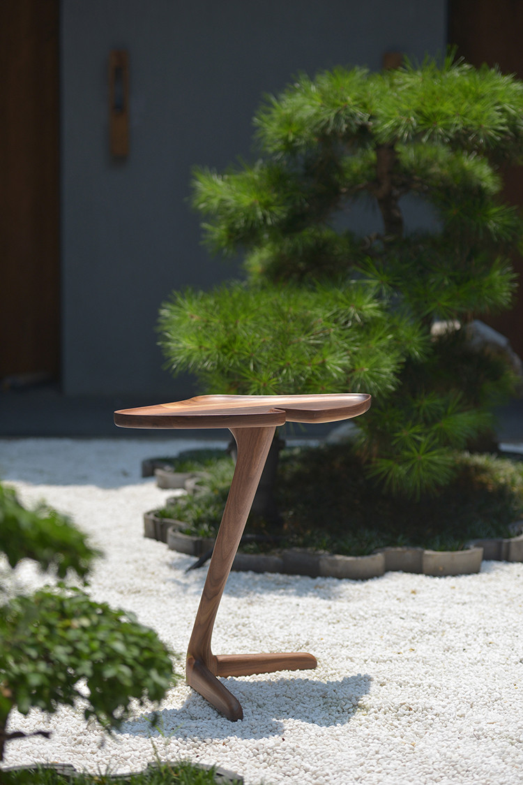 mingan/明暗 北美黑胡桃木 实木家具 银杏边几