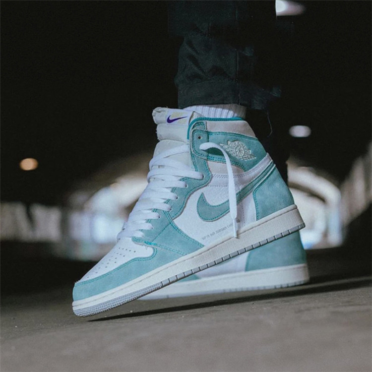 nike/耐克 air jordan 1 aj1蒂芙尼湖水绿麂皮 555088-311