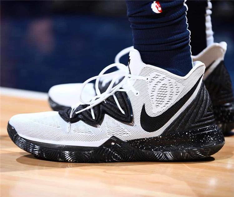 nike耐克 kyrie 5 欧文5代 黑白 奥利奥 篮球鞋 ao2919-100