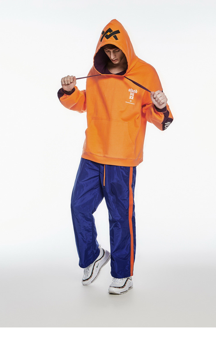 【inxx】standby男款桔色字母连帽织带设计卫衣xm82103798