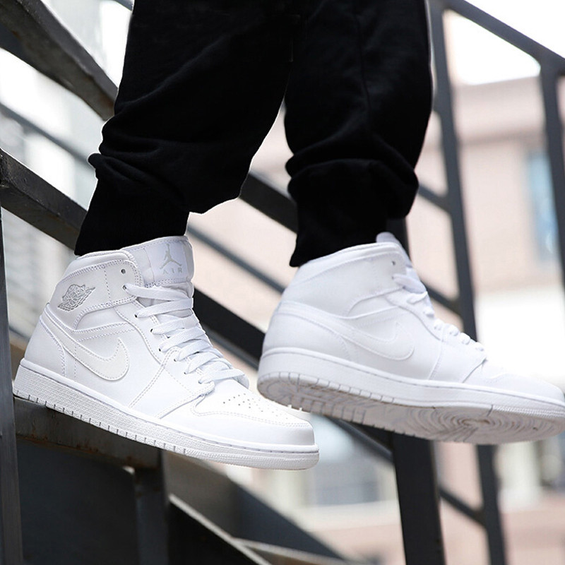 nike air jordan 1 aj1全白高帮情人节中帮篮球鞋 554724-104