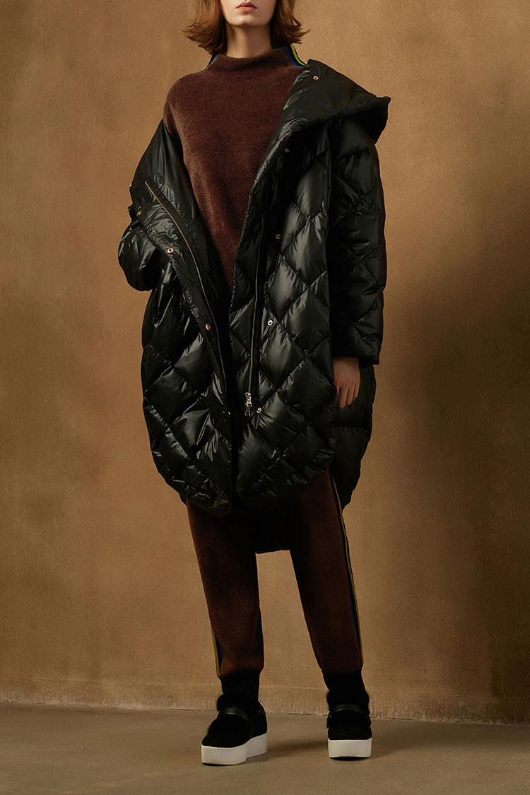 zhuchongyun/朱崇恽连帽菱格女士羽绒服