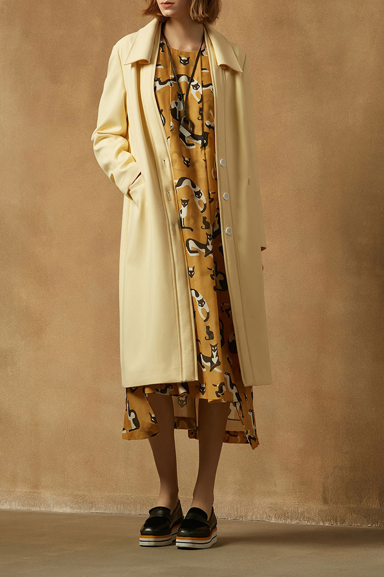 zhuchongyun/朱崇恽女士大衣