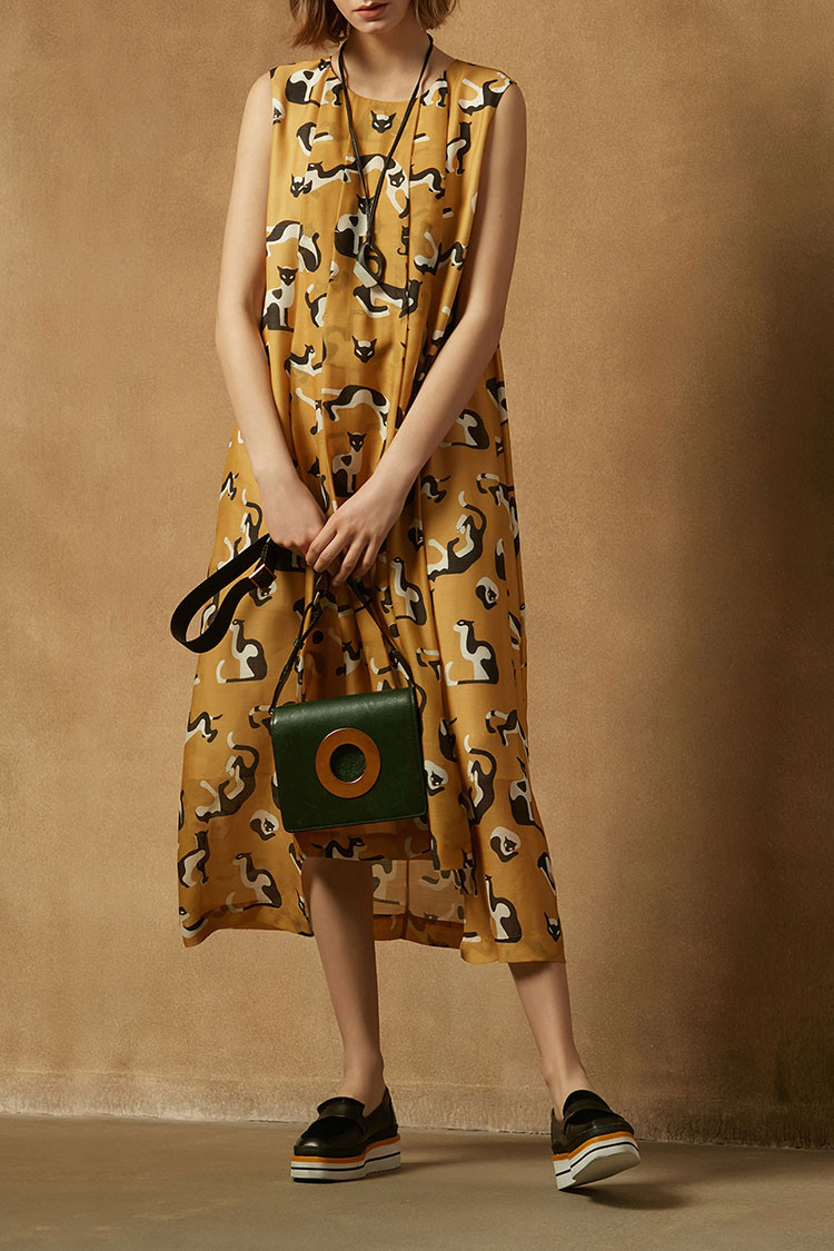 zhuchongyun/朱崇恽琥珀黑猫印花女士连衣裙