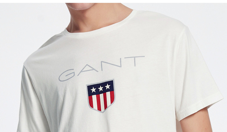 gant/甘特 2019春夏新品 男士短袖t恤 休闲盾牌logo短袖t恤 2003023