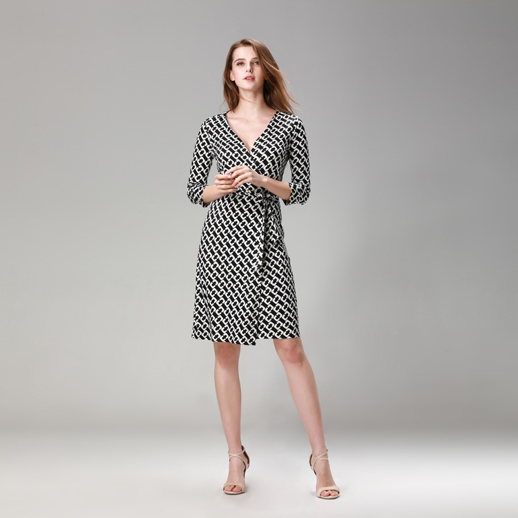 【经典款】黑白锁链女士连衣裙裹身裙diane von furstenberg/dvf