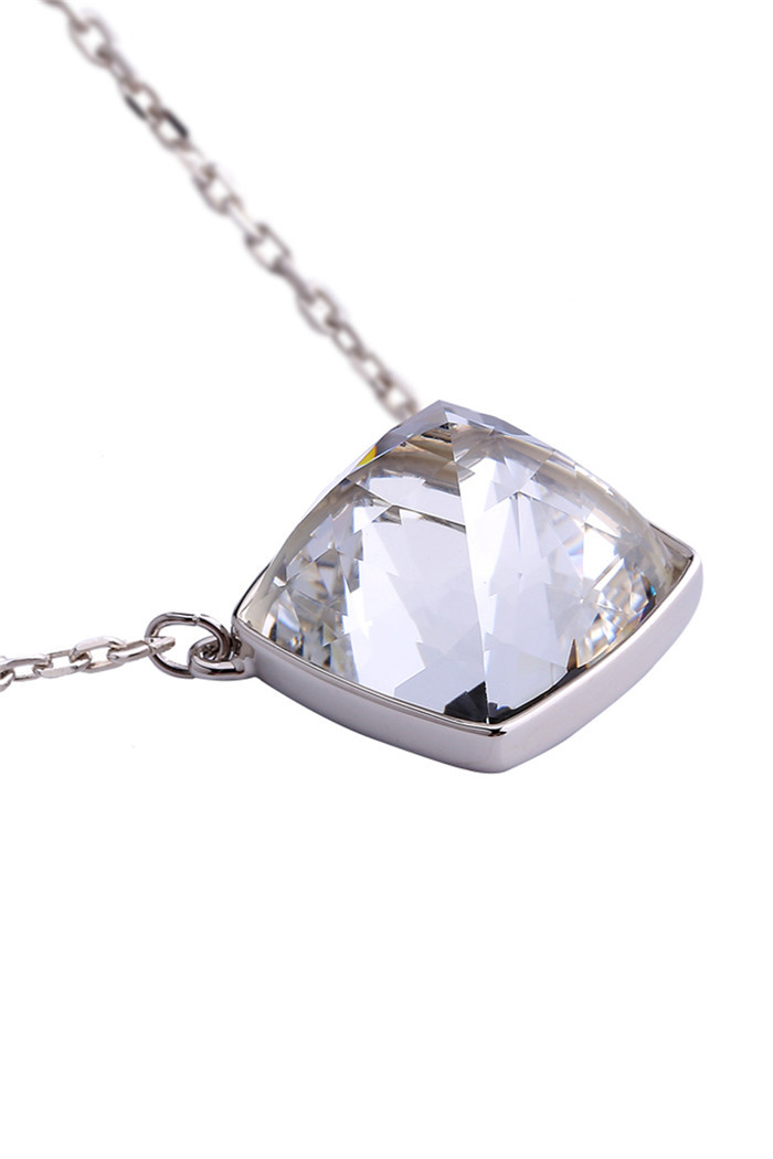 swarovski/施华洛世奇 白色闪切割单钻项链坠 1169499
