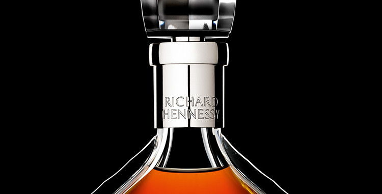 法国轩尼诗李察干邑白兰地700ml原装正品洋酒烈酒