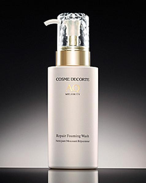 cosme decorte 黛珂 aq 珍萃精颜 悦活洗颜霜 200ml