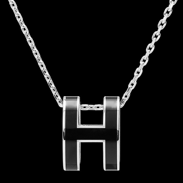 hermes/爱马仕 女士黑色时尚字母h椭圆吊坠 银色项链 poph