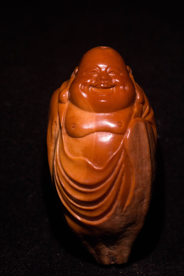 yangang/颜刚 颜刚雕刻工作室 梅林核《包衣弥勒》