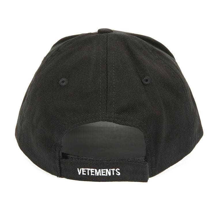 【18春夏】vetements/vetements黑色刺绣logo棒球帽98