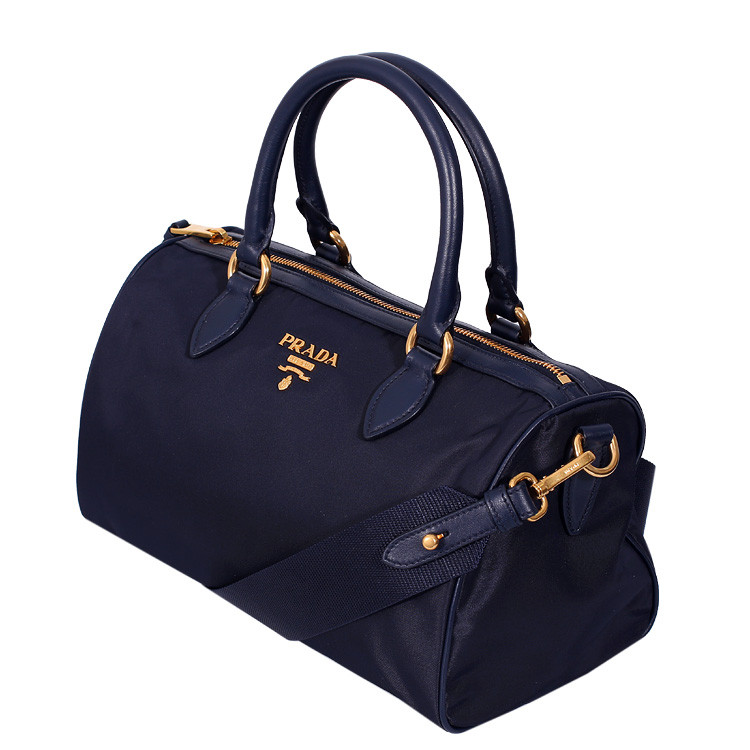 prada/普拉达经典字母标 尼龙材质 拉链开合 深蓝色 时尚名媛 女士