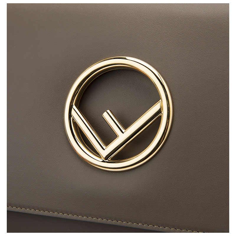 fendi/芬迪金属f字母装饰牛皮革女士单肩包