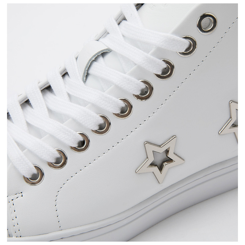 新款】versus/versus-金属狮子头&五角星图案装饰牛皮女士休闲运动鞋