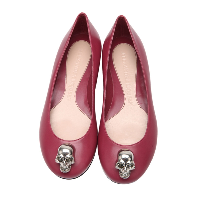 alexandermcqueen/亚历山大麦昆牛皮材质骷髅头装饰女士平跟鞋