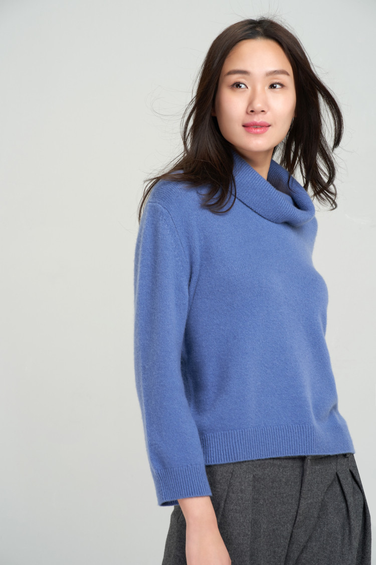 erdos/鄂尔多斯 18秋冬新品高领羊绒衫套衫女士针织衫/毛衣