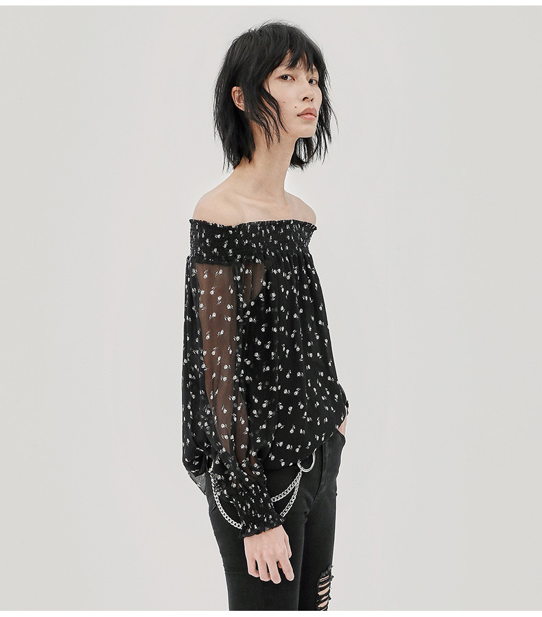 摩安珂女士长袖t恤moco2018秋季新品性感一字露肩碎花真丝上衣