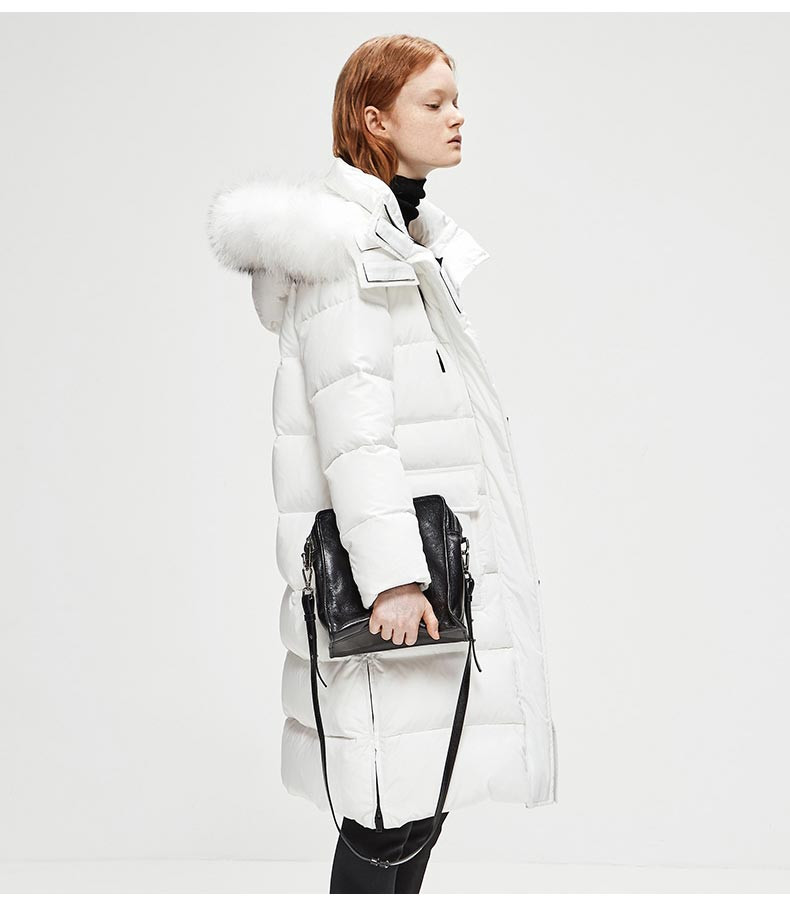 摩安珂女士羽绒服moco2018冬季新品纯色金属拉链连帽羽绒服ma184ein