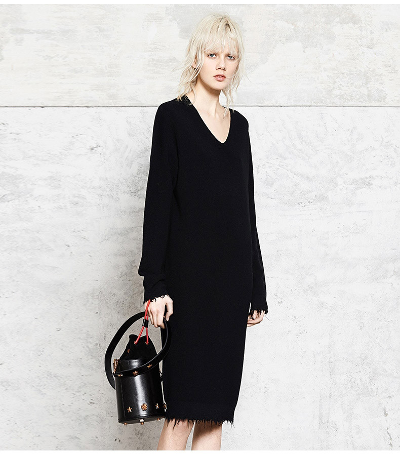 摩安珂女士连衣裙v领套头纯羊毛散口须边百搭毛织连衣裙ma173drs306