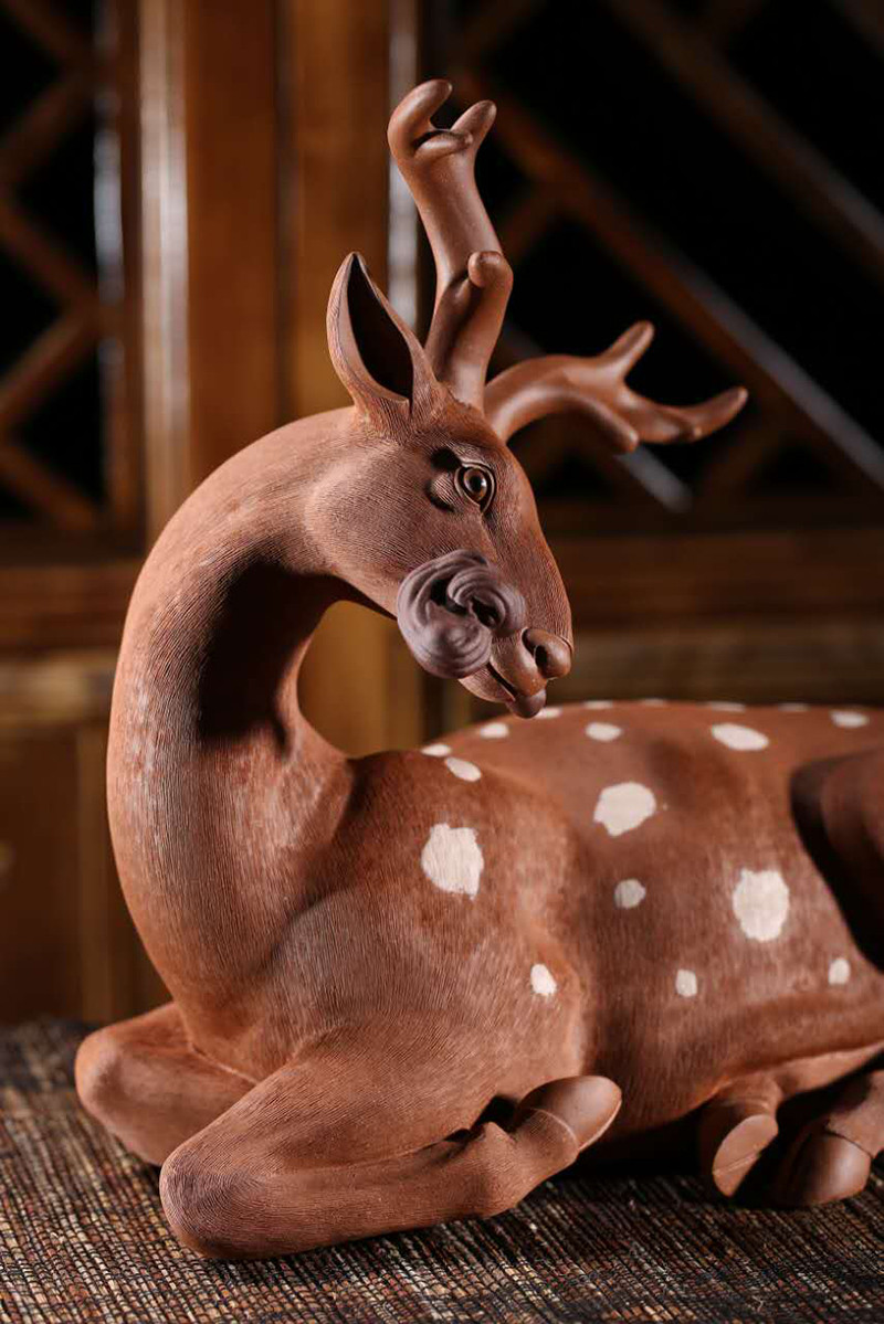 宜兴紫砂雕塑人物摆件 茶宠佛像 雕塑 王少华制 神鹿献瑞