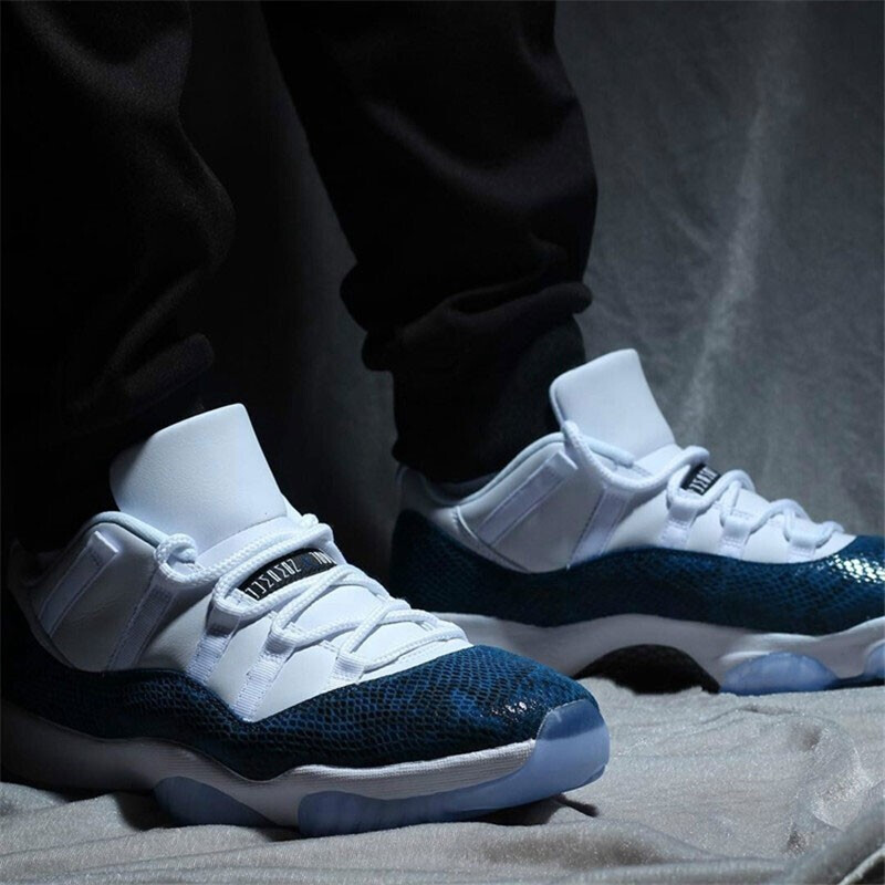 【nike耐克 男士板鞋/休閒鞋】【現貨】air jordan11 low aj11藍蛇紋 