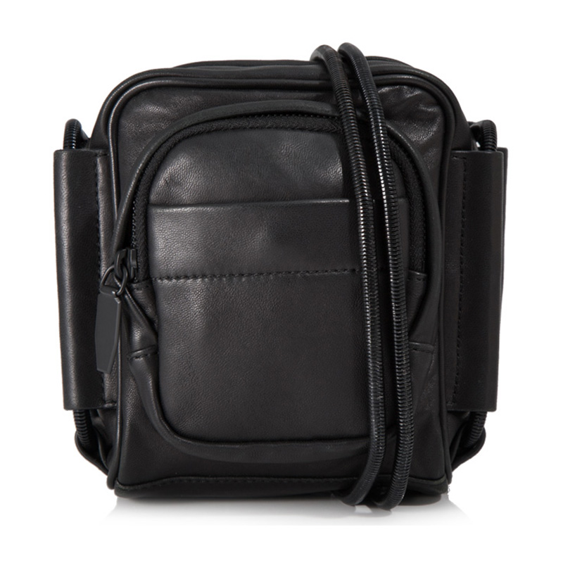 alexander wang/亚历山大·王 女士黑色小羊皮皮革斜挎相机包 【ab级