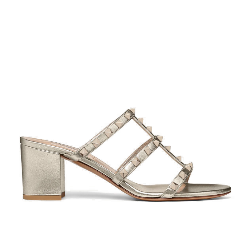 valentino/华伦天奴 女士经典款铆钉香槟金色牛皮拖鞋中跟凉鞋 sw2s0c