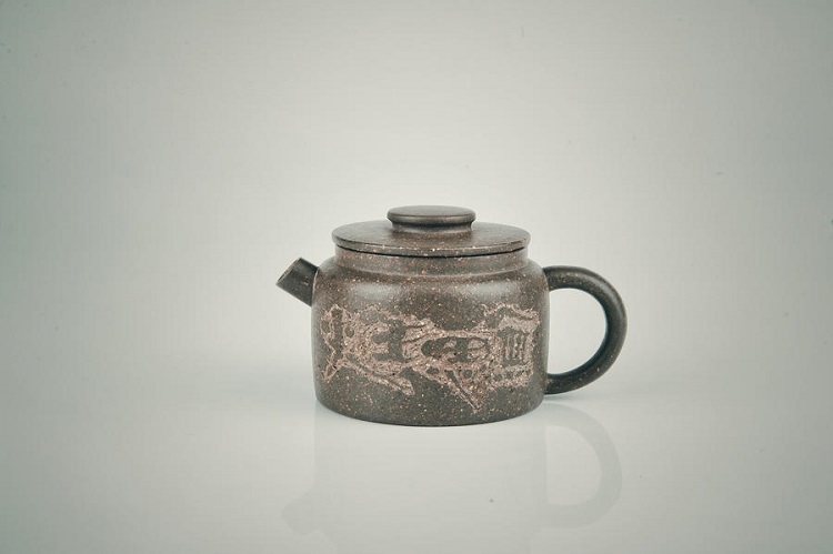 器象【恒】原矿段泥褚超刻绘限量版130cc/正宗宜兴紫砂壶