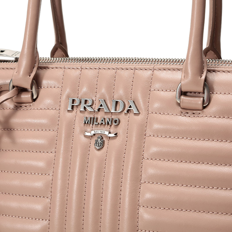 prada/普拉达女士diagramme系列牛皮手提单肩包1ba8632d91vmoi