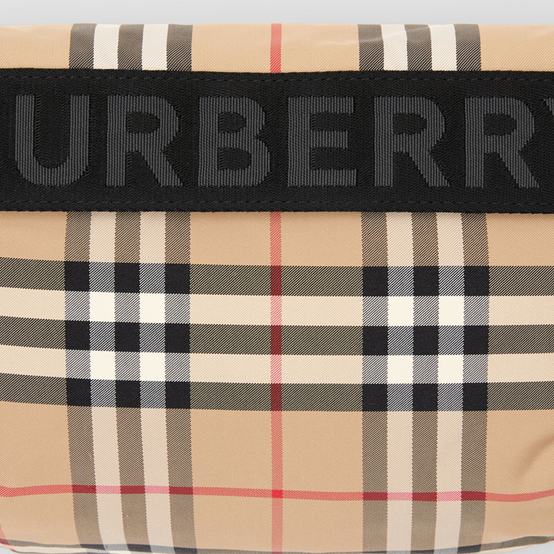 博柏利 包袋新款 男女同款中号 vintage 格纹拼标志性条纹尼龙腰包