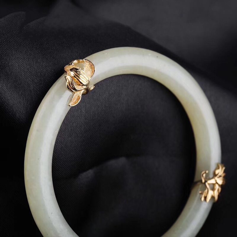 zhangs textiles/绣花张 18k金镶嵌清代和田白玉手镯玉镯