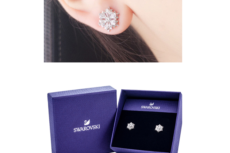 swarovski/施华洛世奇 雪花耳钉 银色 5428430 女款