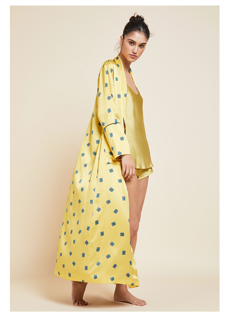 olivia von hallecapability jagger 真丝睡衣