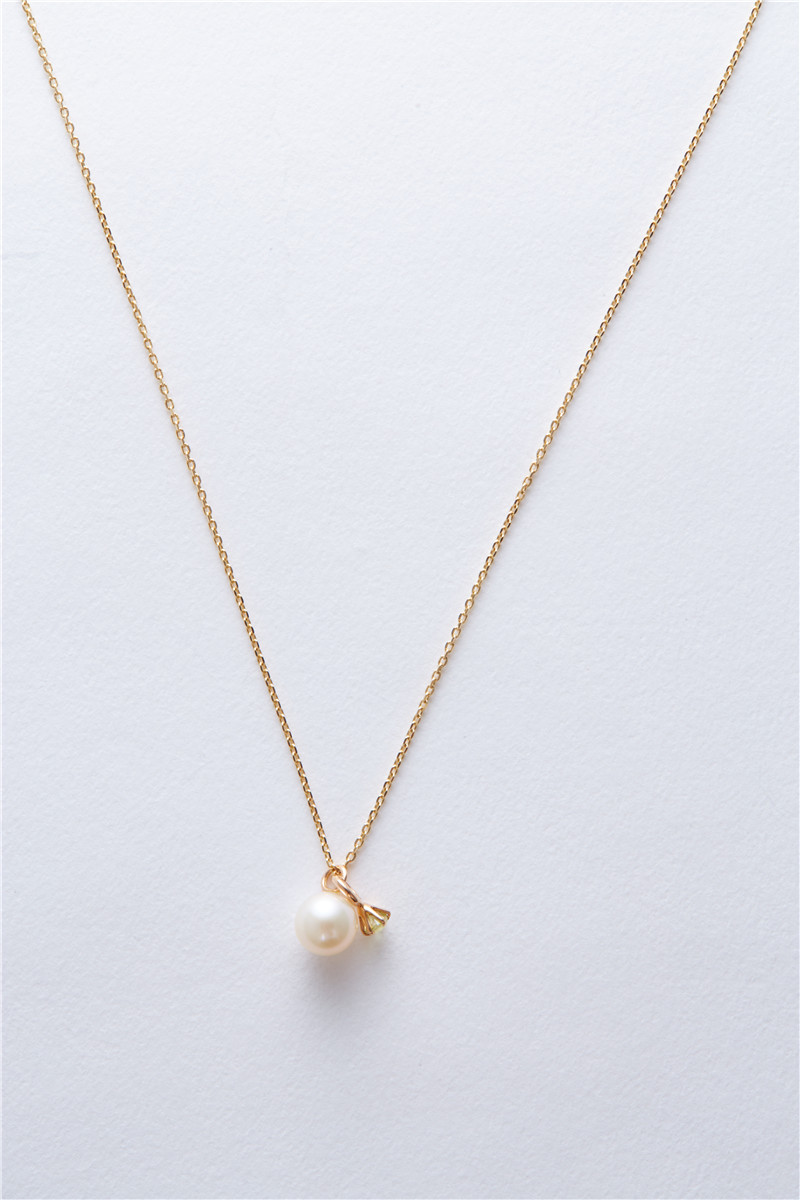 日本首饰4°c/4度 9k金淡水珍珠项链k黄金镶嵌橄榄石颈链生辰石项链